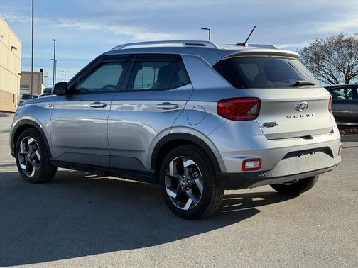 2023 Hyundai VENUE SEL