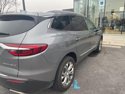 2018 Buick Enclave Avenir