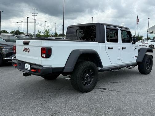 2022 Jeep Gladiator Mojave