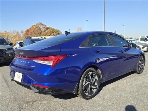 2023 Hyundai ELANTRA Limited