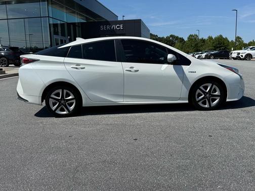 2016 Toyota Prius Four