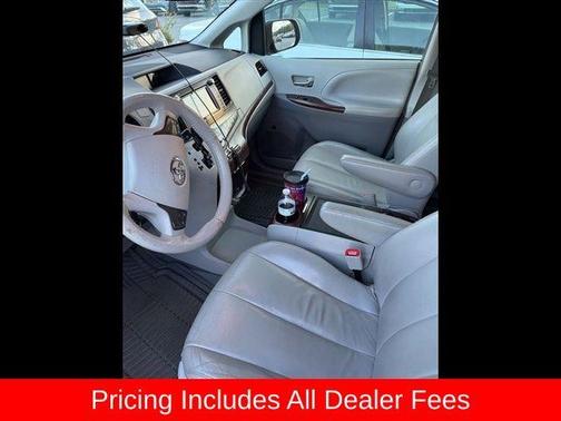 Silver Sky Metallic 2013 Toyota Sienna XLE
