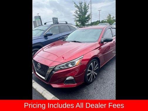 Scarlet Ember 2020 Nissan Altima 2.5 SR