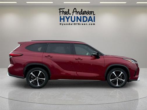 2022 Toyota Highlander XSE