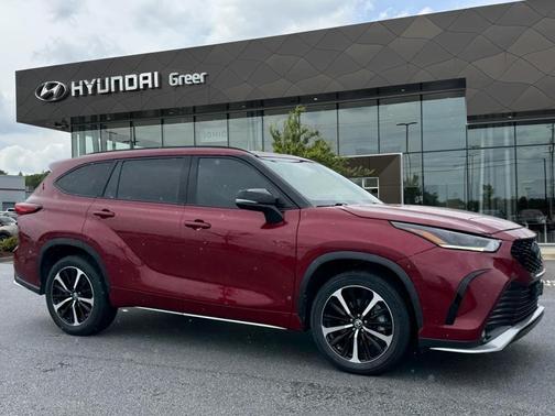 2022 Toyota Highlander XSE