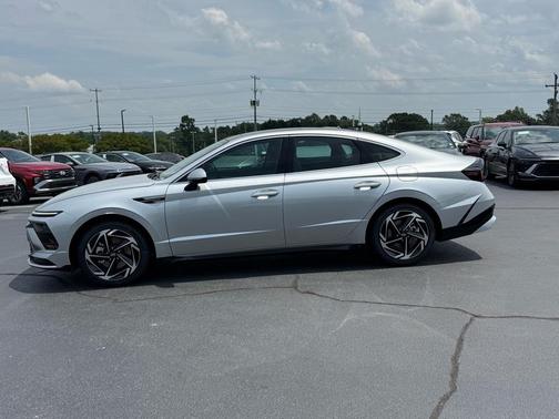 2025 Hyundai SONATA SEL Convenience