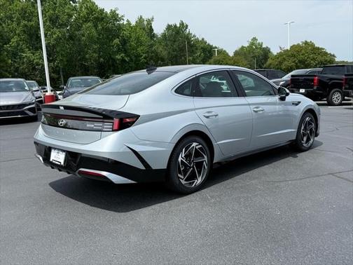 2025 Hyundai SONATA SEL Convenience