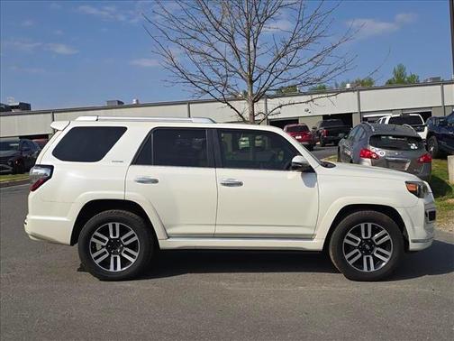 Super White 2015 Toyota 4Runner Limited