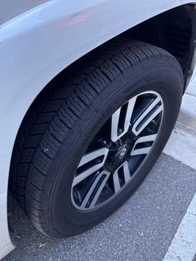 Super White 2015 Toyota 4Runner Limited