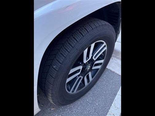 Super White 2015 Toyota 4Runner Limited