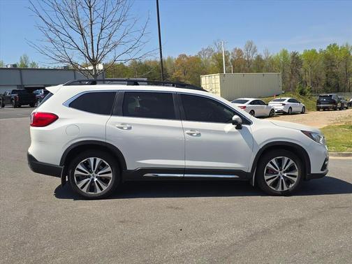 Crystal White Pearl 2020 Subaru Ascent Limited 7-Passenger