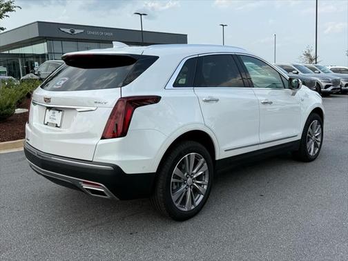 2024 Cadillac XT5 Premium Luxury