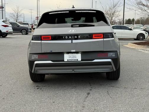 2026 Hyundai IONIQ 5 SE