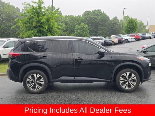 Black 2021 Nissan Rogue SV