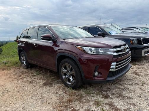 2017 Toyota Highlander 
