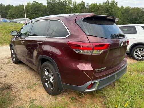 2017 Toyota Highlander Limited