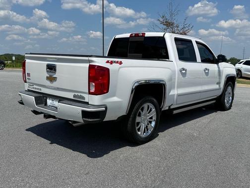 2018 Chevrolet Silverado 1500 High Country