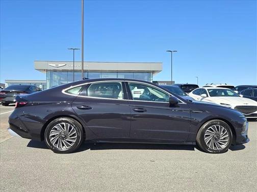 2026 Hyundai SONATA Hybrid Limited