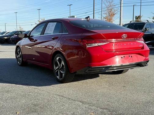 2023 Hyundai ELANTRA Limited