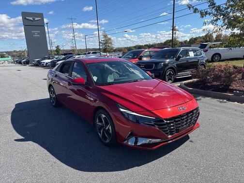 2023 Hyundai ELANTRA Limited