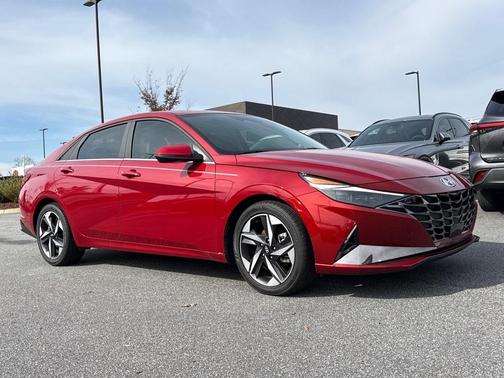 2023 Hyundai ELANTRA Limited