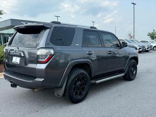 2020 Toyota 4Runner SR5