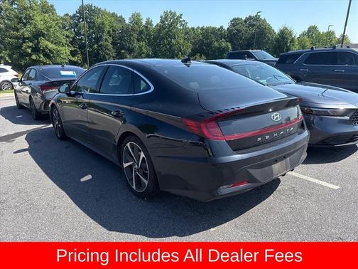 Onyx Black 2023 Hyundai SONATA SEL Plus