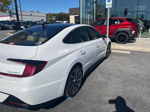 2023 Hyundai SONATA Limited