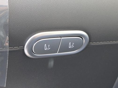 2026 Hyundai Palisade Hybrid SEL Premium 8P