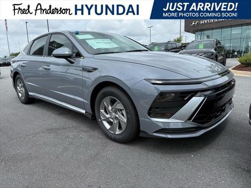2025 Hyundai SONATA SE