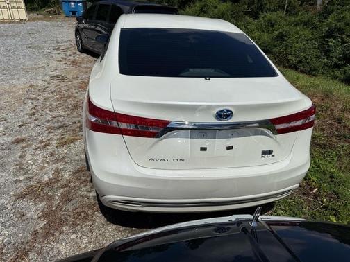 2014 Toyota Avalon Hybrid Limited