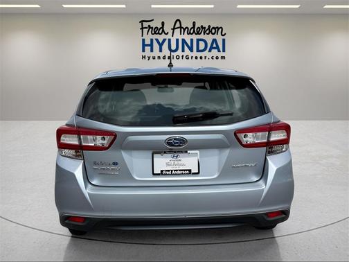 2019 Subaru Impreza 2.0i