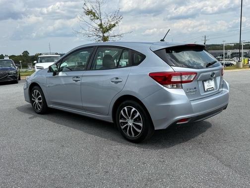 2019 Subaru Impreza 2.0i