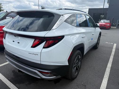 2025 Hyundai TUCSON Plug-In Hybrid SEL
