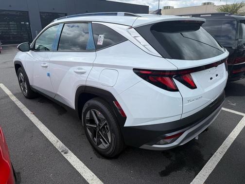 2025 Hyundai TUCSON Plug-In Hybrid SEL