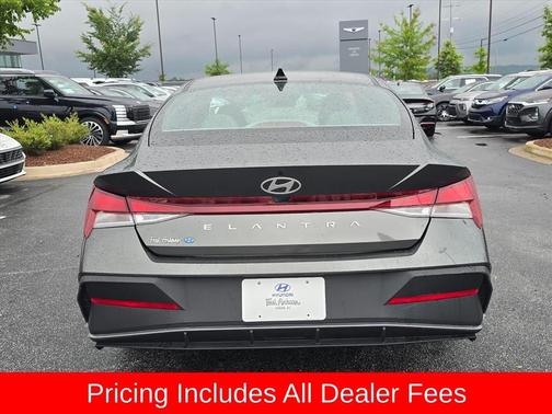 Amazon Gray 2024 Hyundai ELANTRA SE