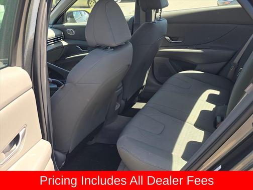 Amazon Gray 2024 Hyundai ELANTRA SE
