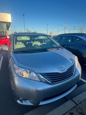 2011 Toyota Sienna Base