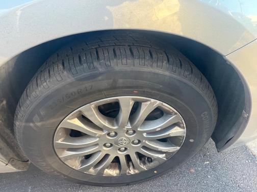 2011 Toyota Sienna Base