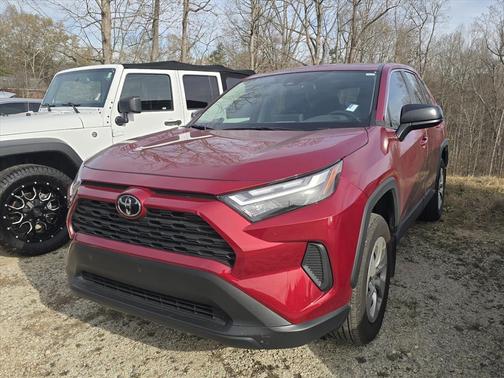 2023 Toyota RAV4 LE