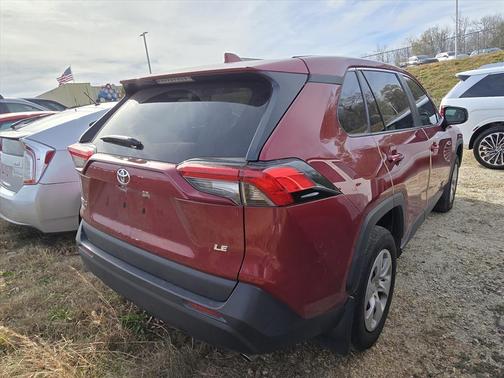 2023 Toyota RAV4 LE