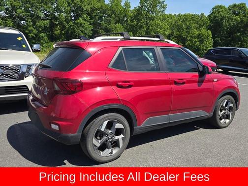 Scarlet Red Pearl 2022 Hyundai VENUE Limited
