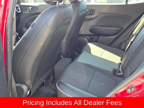Scarlet Red Pearl 2022 Hyundai VENUE Limited