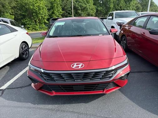 2025 Hyundai ELANTRA SEL Convenience