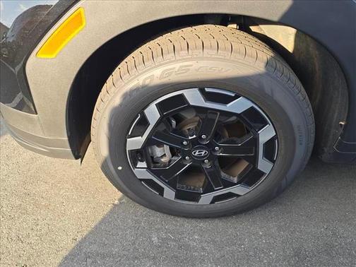 Phantom Black 2024 Hyundai SANTA FE SEL