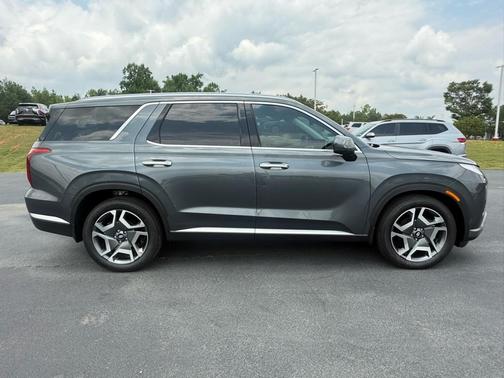 2025 Hyundai PALISADE SEL Premium