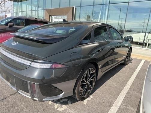 2024 Hyundai IONIQ 6 SEL