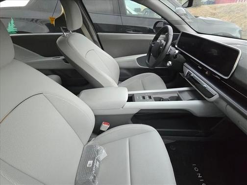 2024 Hyundai IONIQ 6 SEL