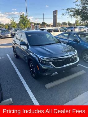 Gravity Gray 2024 Kia Seltos EX