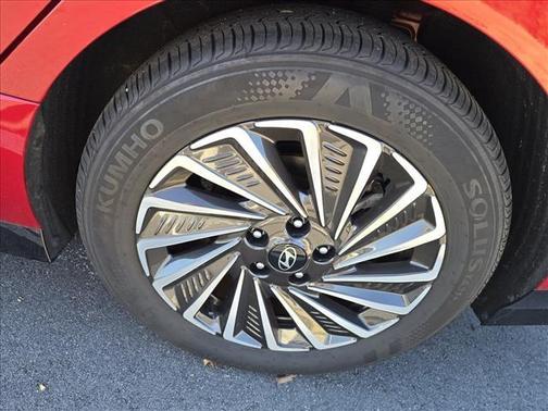 2024 Hyundai SONATA Hybrid SEL